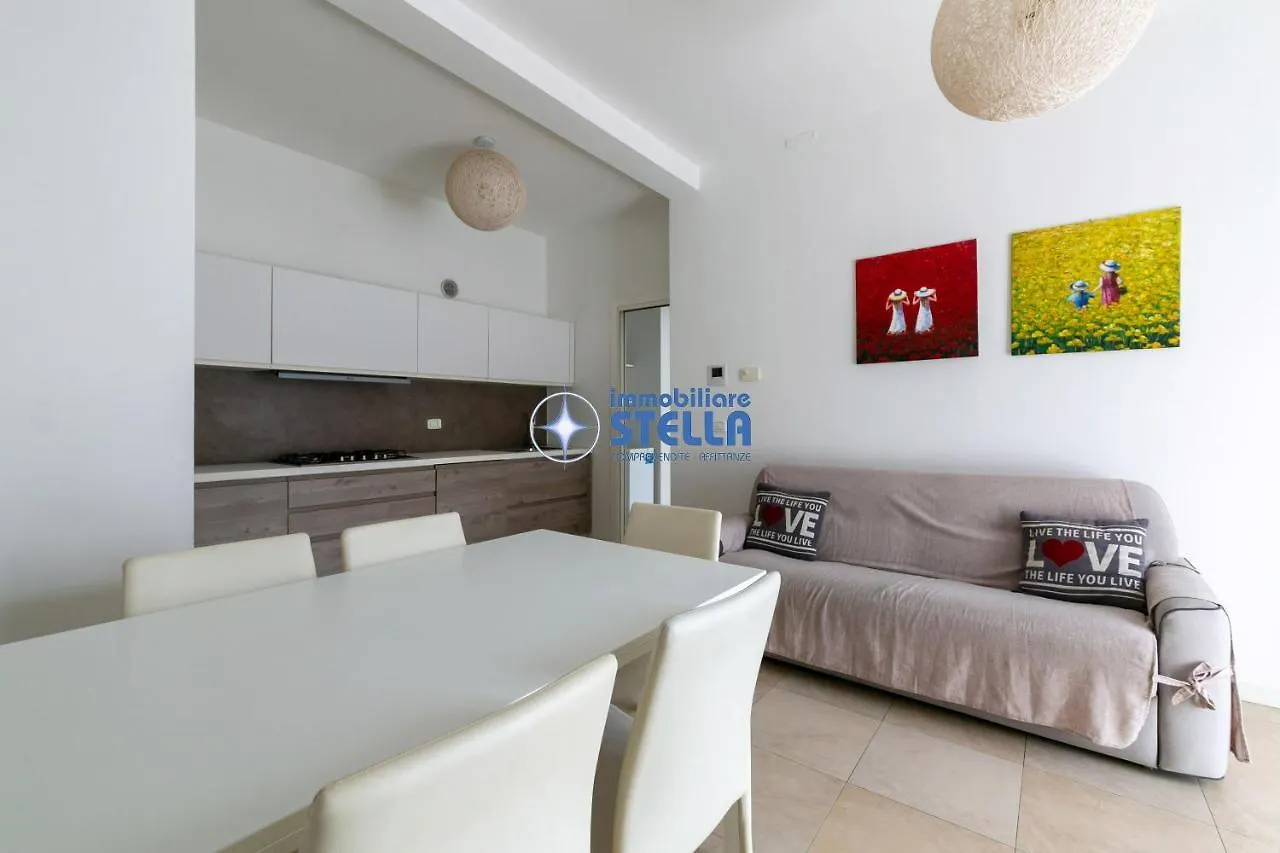 Condominio Stella リド・ディ・イエゾロ アパート