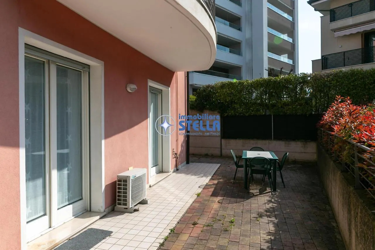 アパート Condominio Stella リド・ディ・イエゾロ